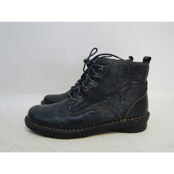 Clarks Womens Sz 7 M Blue Leather Lace Up Ankle Fashion Casual Boots - Picture 1 of 11